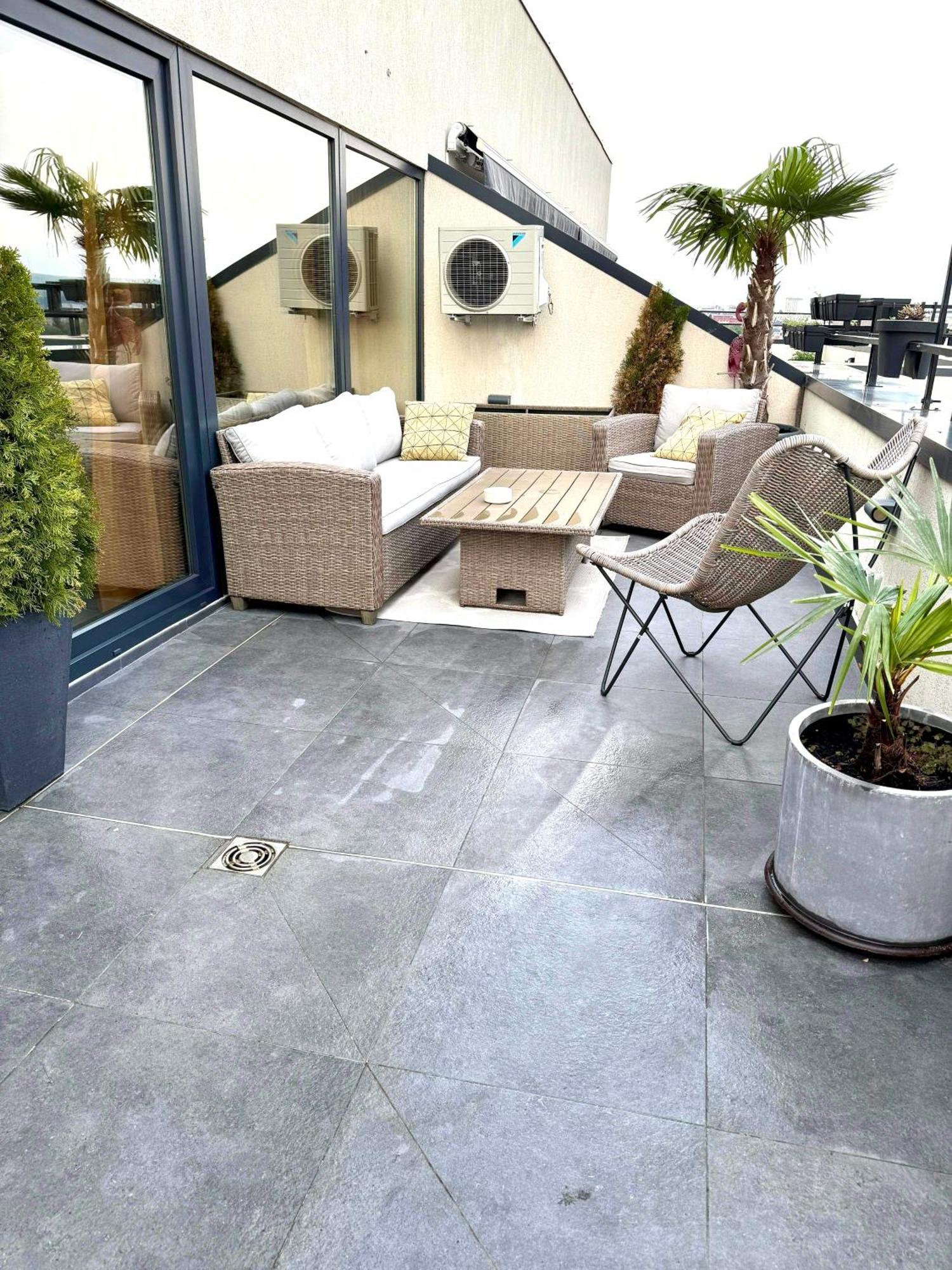 Apartamento Penthouse Exclusive View , Iasi Exterior foto