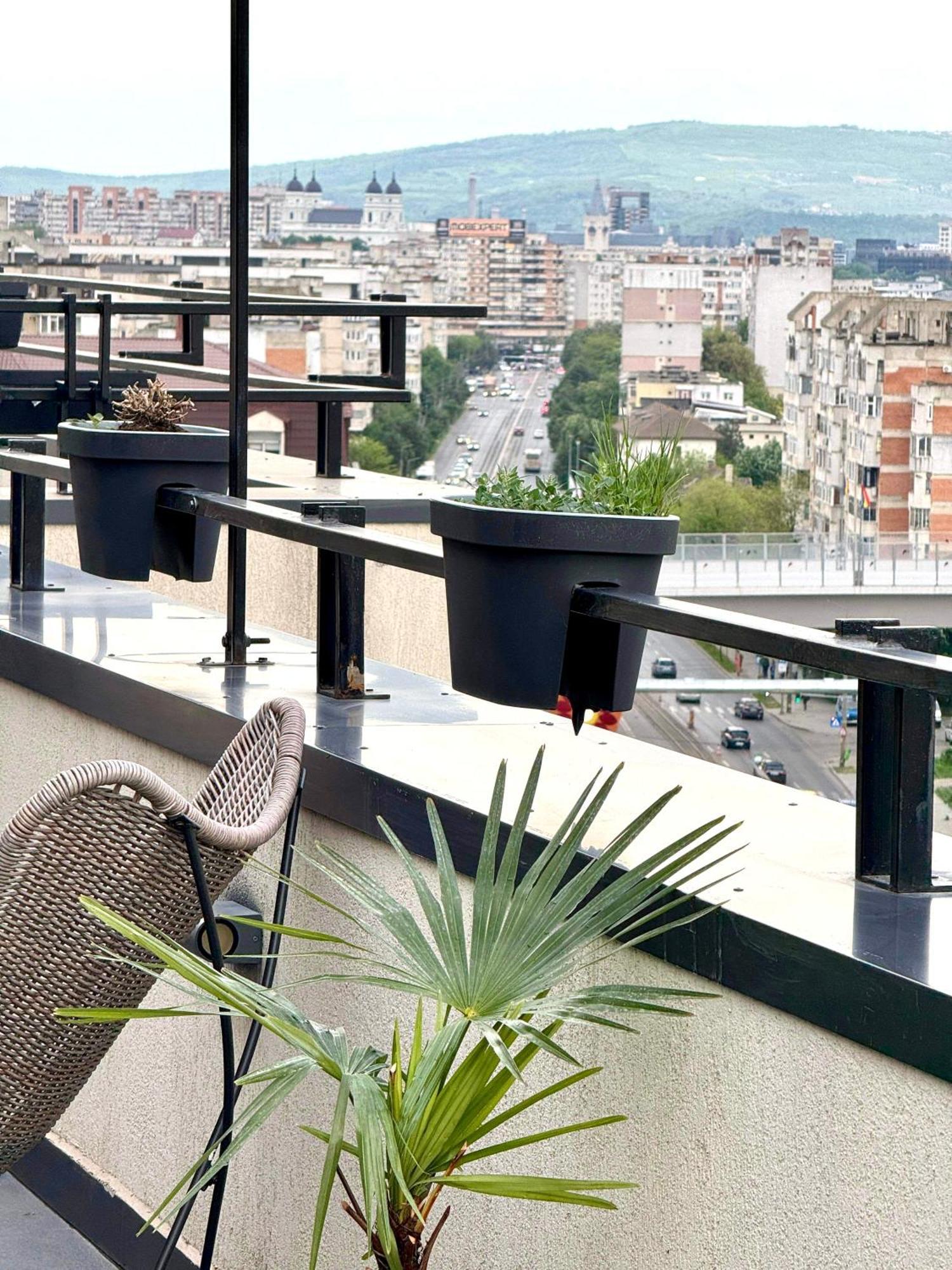 Apartamento Penthouse Exclusive View , Iasi Exterior foto