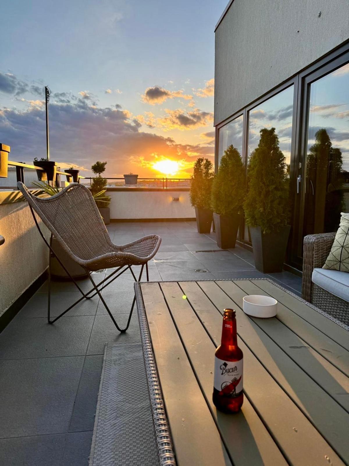 Apartamento Penthouse Exclusive View , Iasi Exterior foto